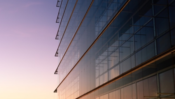 Illuminating Commercial Spaces: The Transformative Power of Glass
